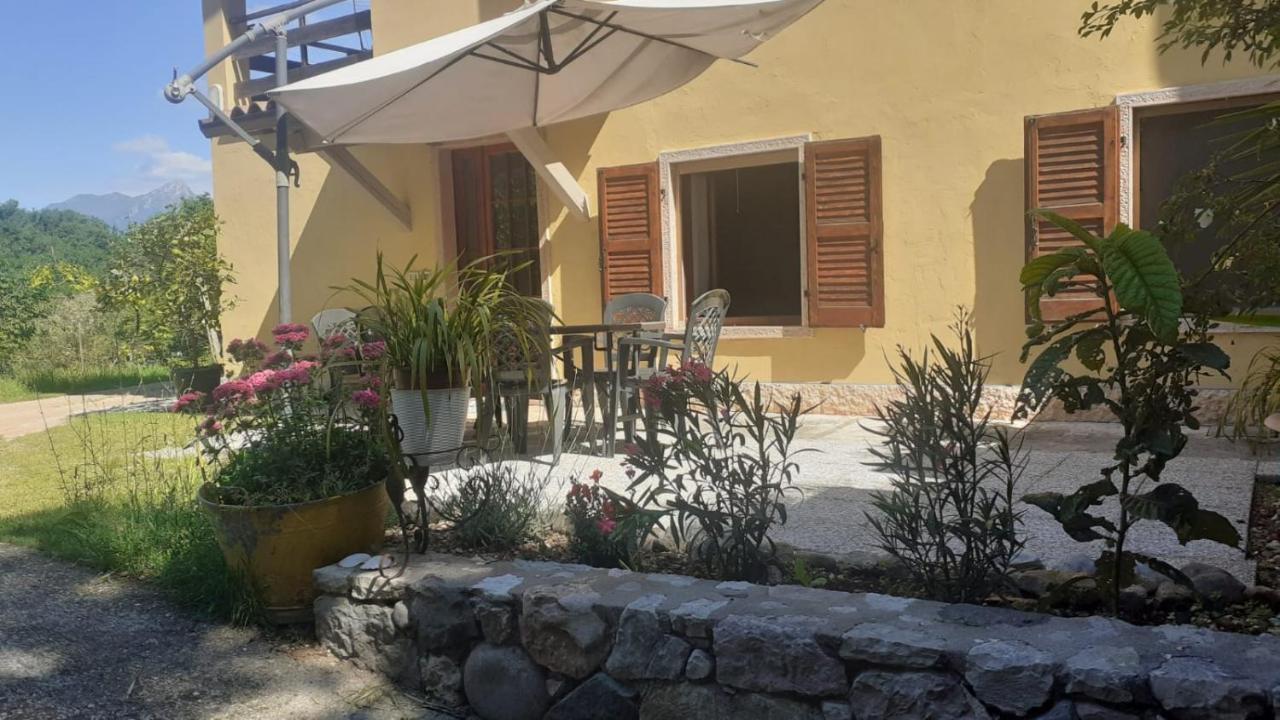 Ca' La Volpe Villa Torri Del Benaco Exterior photo